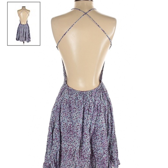 ✨🌸HOST PICK 🌸✨ Kimchi Blue| open back dress - Picture 3 of 6